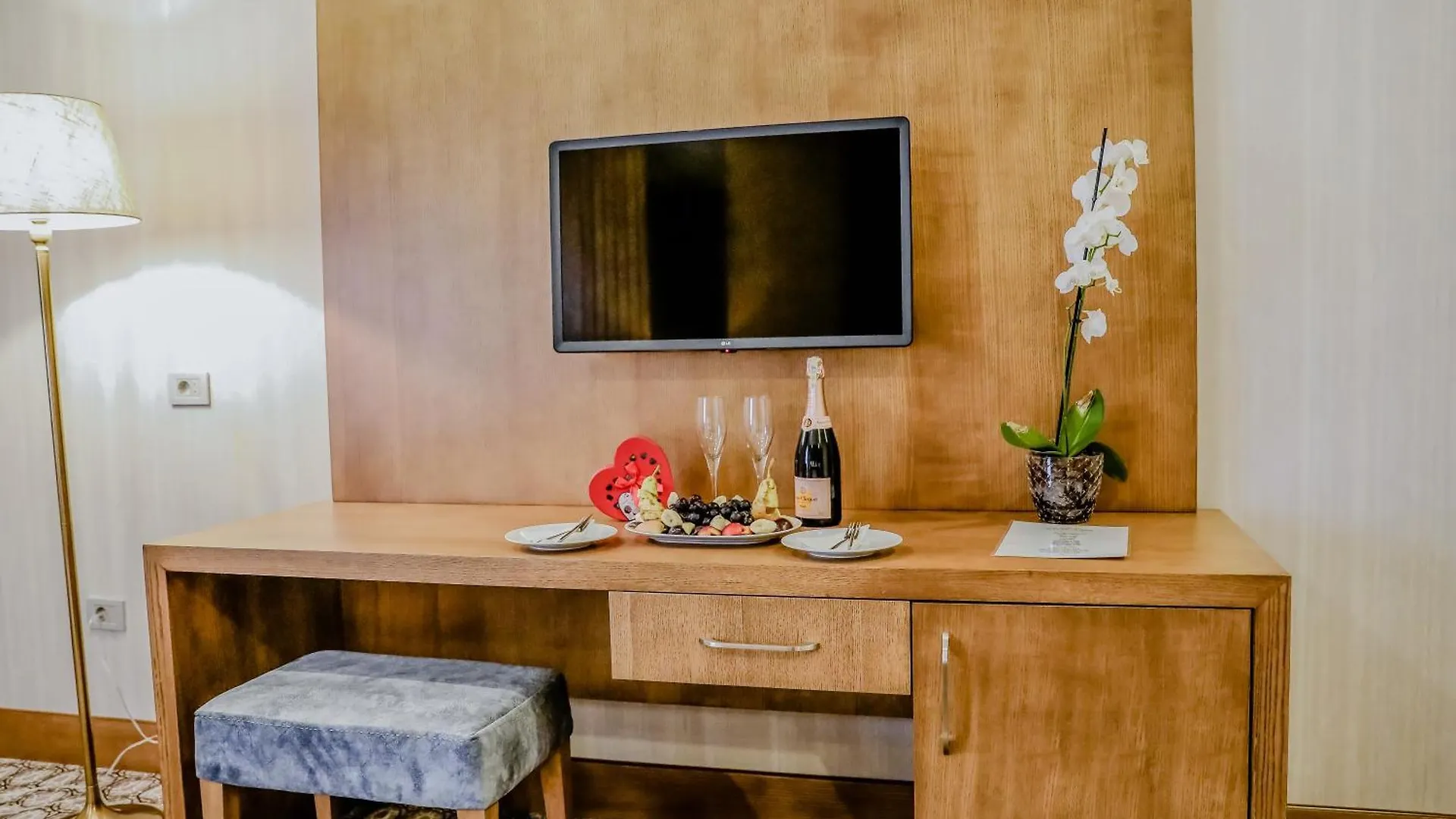 Adisson Hotel Baku