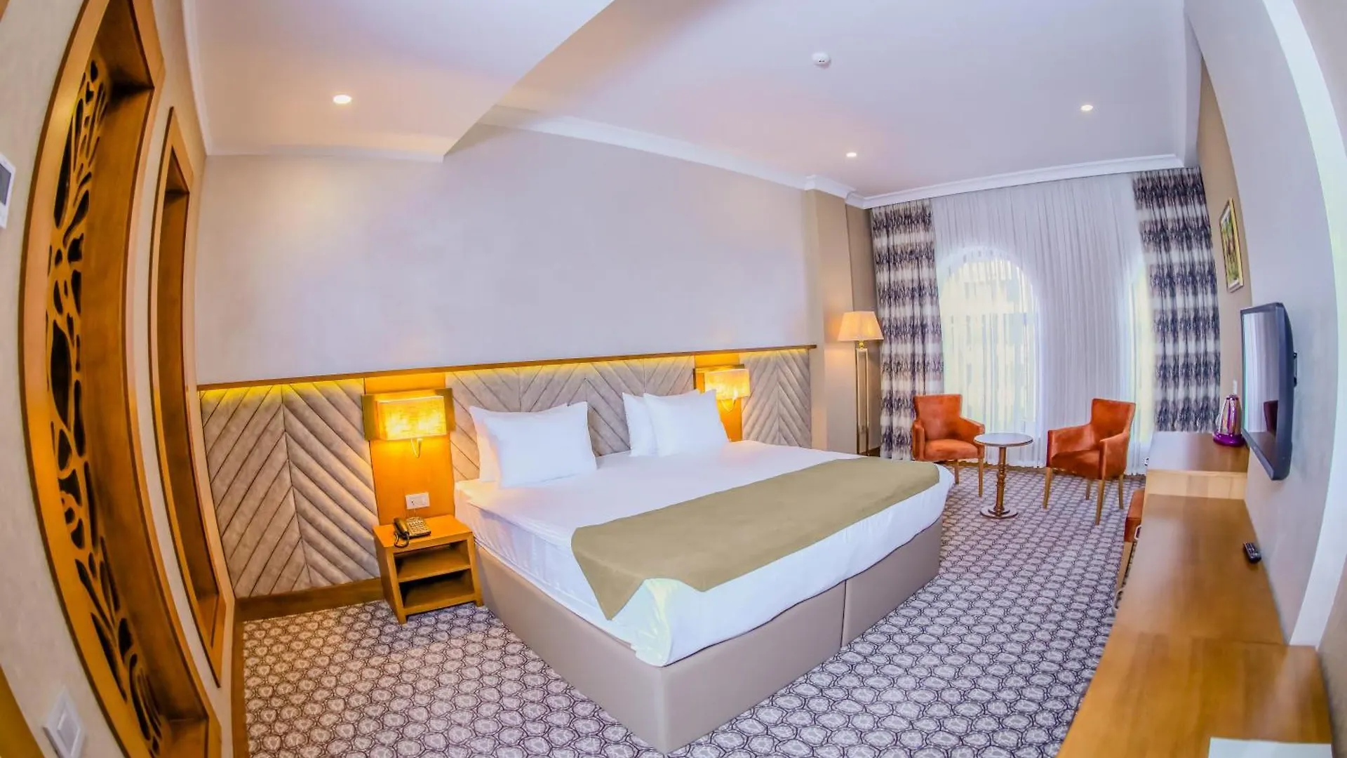 Adisson Hotel Baku 4*,